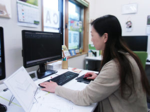 autocad　女性