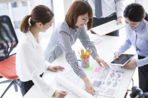 建築図面　レイアウト　女性