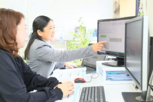 マンツーマンでエクセルの授業