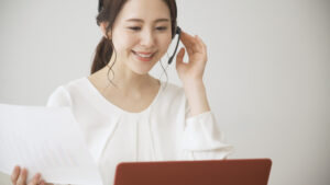 オンラインする女性